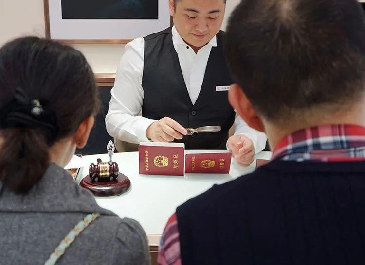 入局新零售、私域月銷400萬，60%線上成交只靠1個爆品！